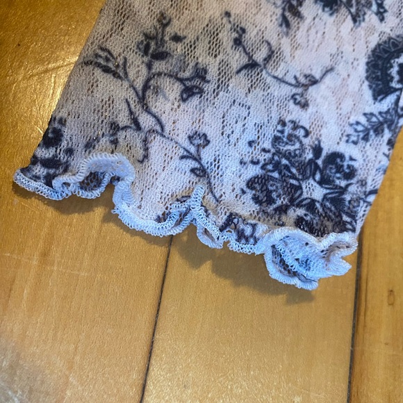 Free People Floral Lace Leggings - White and Black - Picture 6 of 6